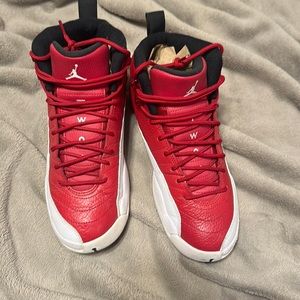 Jordan 12 high red